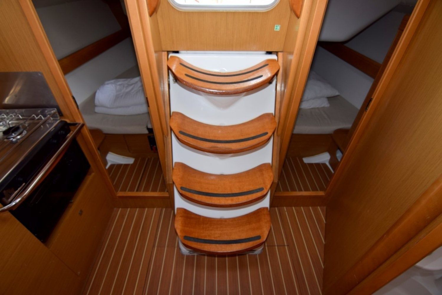 Jeanneau Sun Odyssey 36i | Pivo Sat