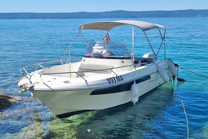 Atlantic Marine 670 | 18