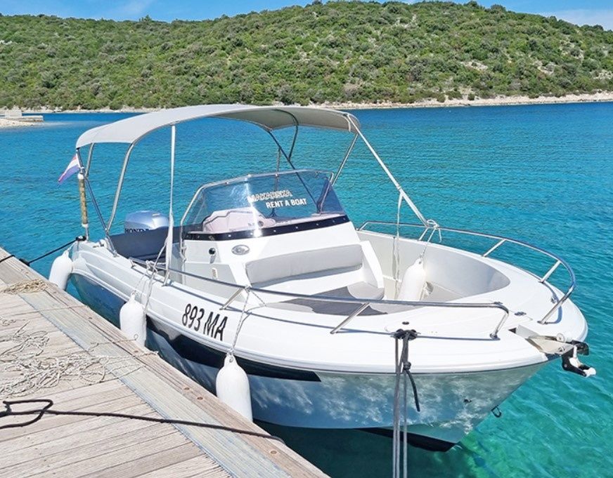 Atlantic Marine 670 | 18