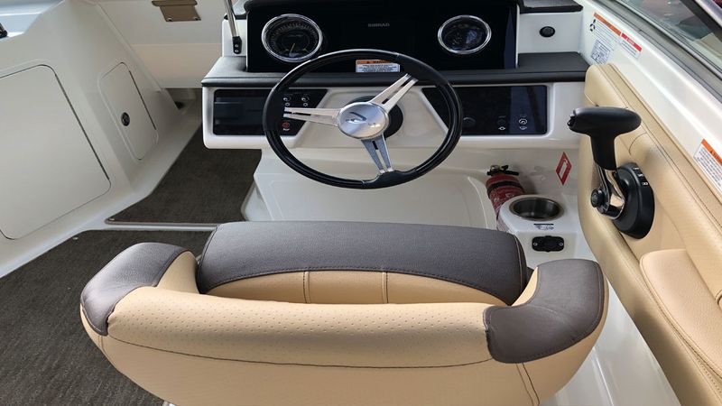 Sea Ray 19 SPX | OB White