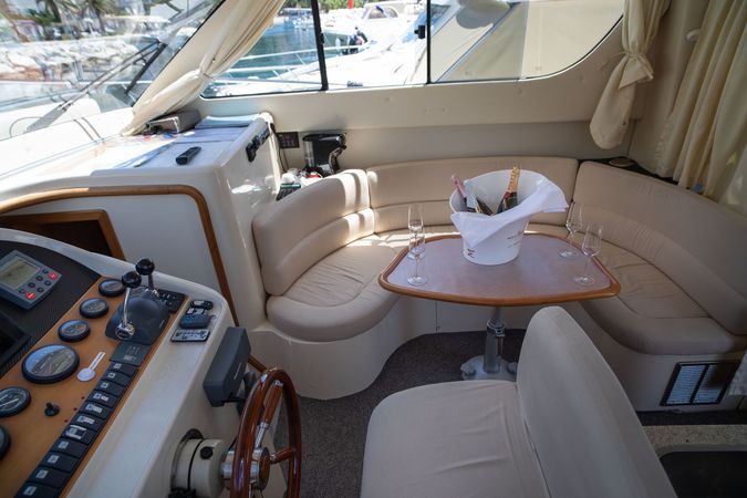 Rodman 1040 | Gabriela