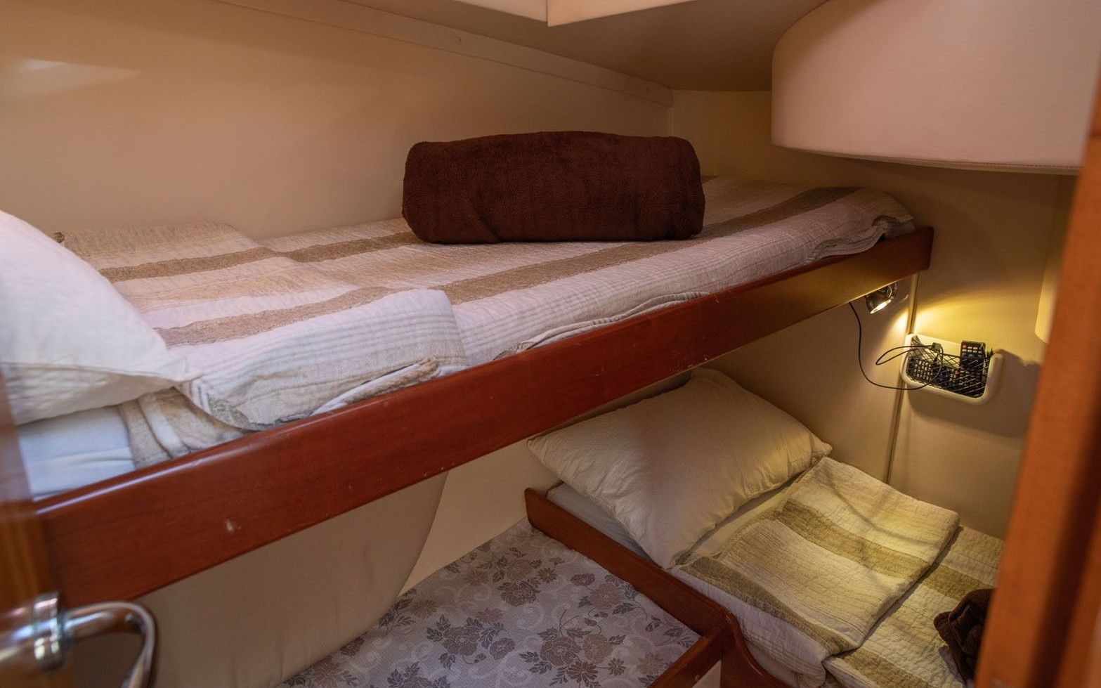 Rodman 1040 | Gabriela