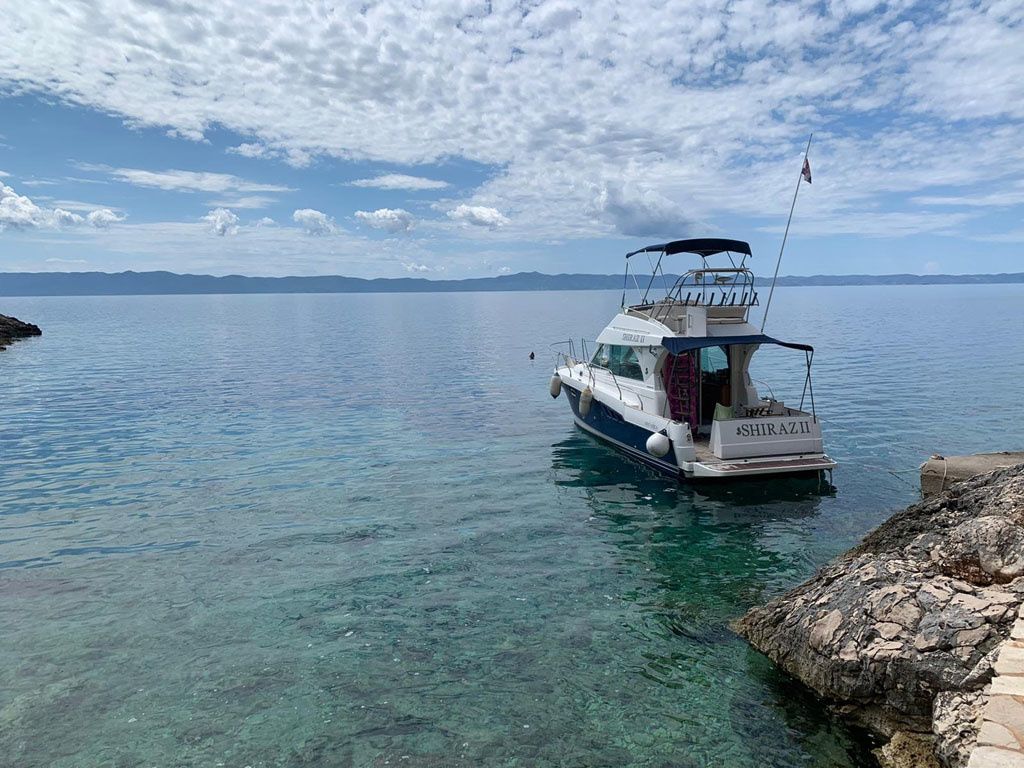 Beneteau Antares 9.80 | Shiraz 2