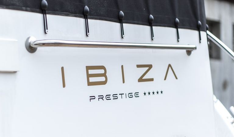 Stillo 30 Prestige | Ibiza VIP Individual