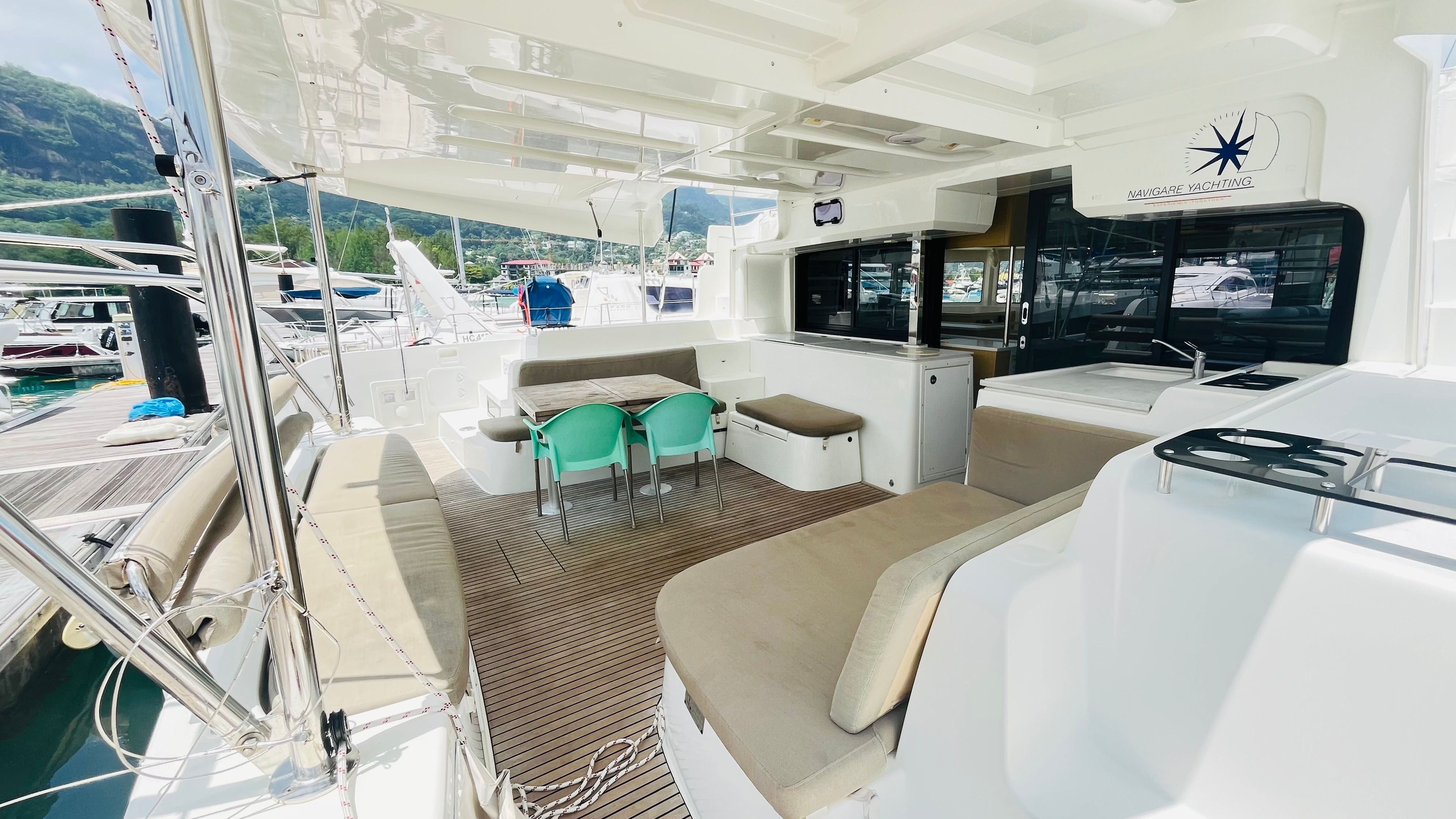 Lagoon 46 | Ghost Buster