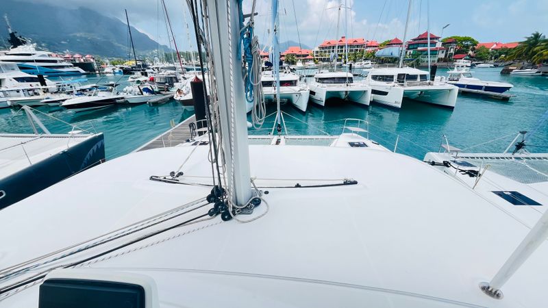 Lagoon 46 | Ghost Buster