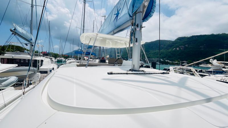 Lagoon 46 | Ghost Buster