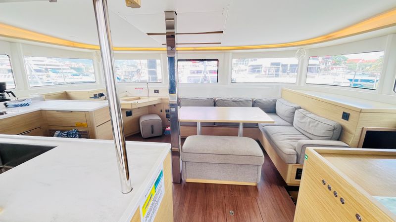 Lagoon 46 | Ghost Buster