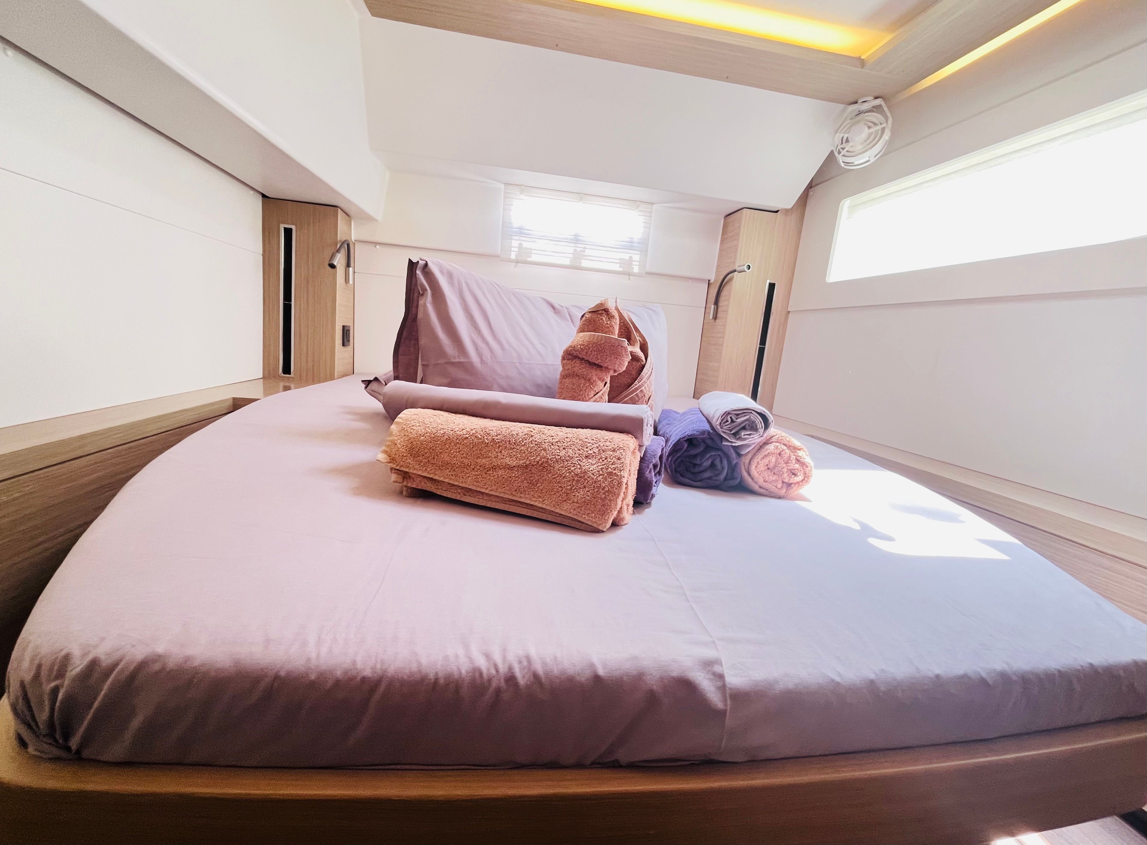 Lagoon 46 | Ghost Buster