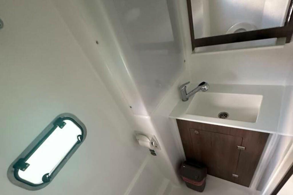 Bali Catspace | Miro Bot