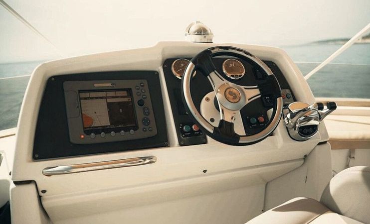 Beneteau Antares 13.80 | Gloria