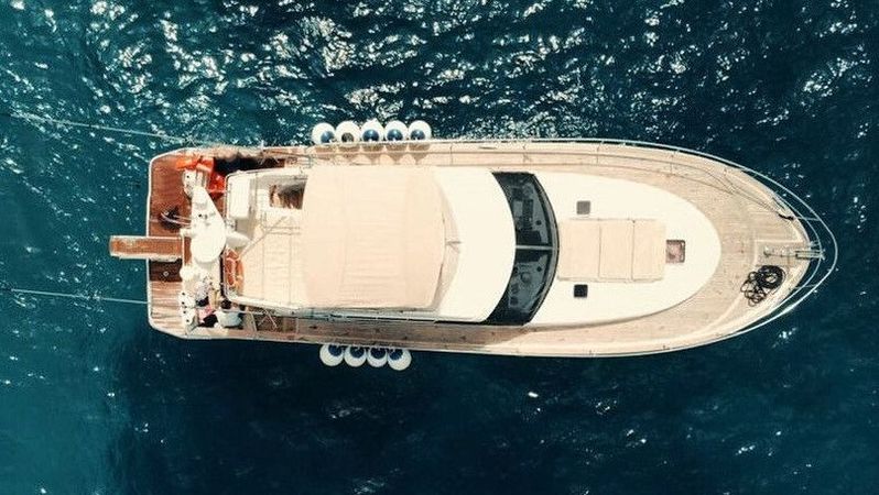 Beneteau Antares 13.80 | Gloria