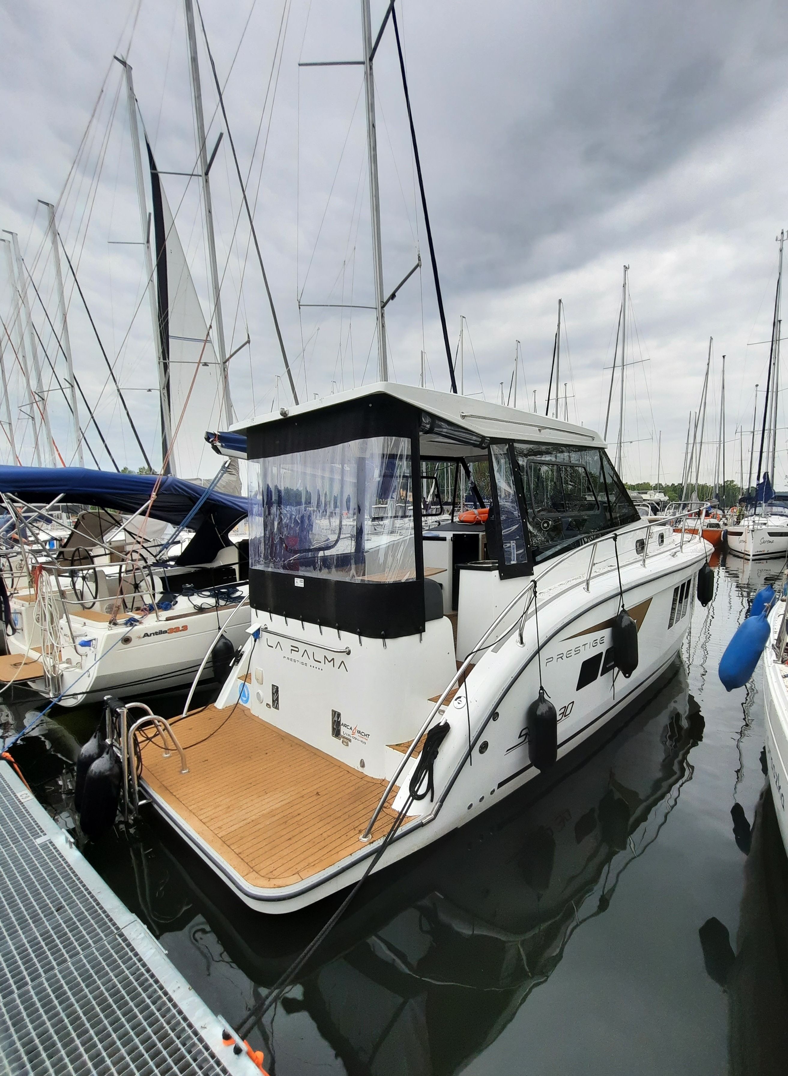 Stillo 30 Prestige | La Palma VIP Individual