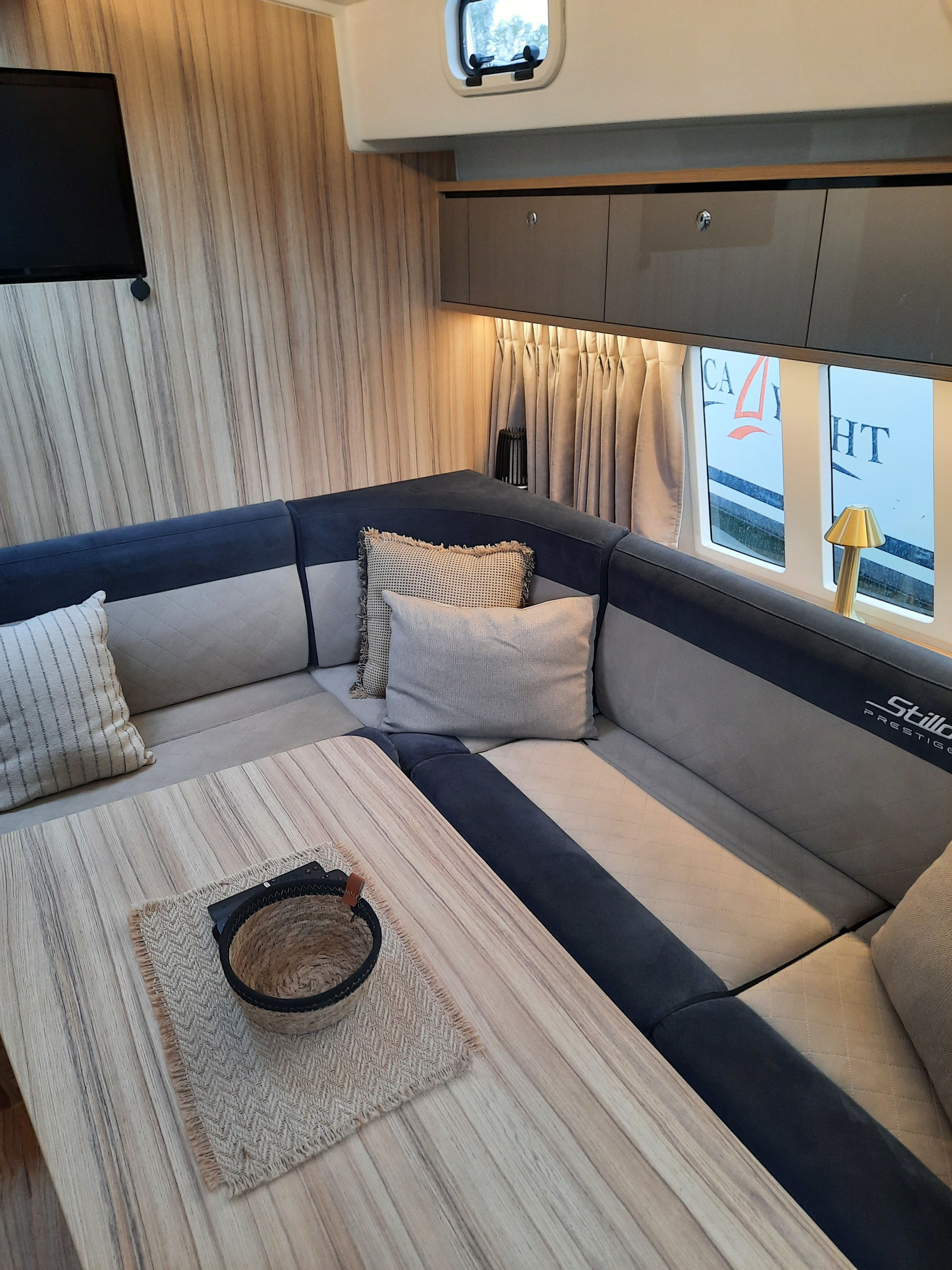Stillo 30 Prestige | Majorka VIP Individual