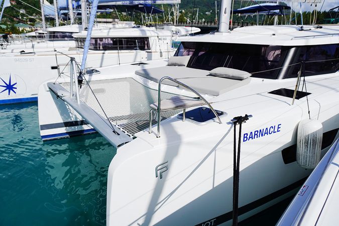 Fountaine Pajot Isla 40 | Barnacle