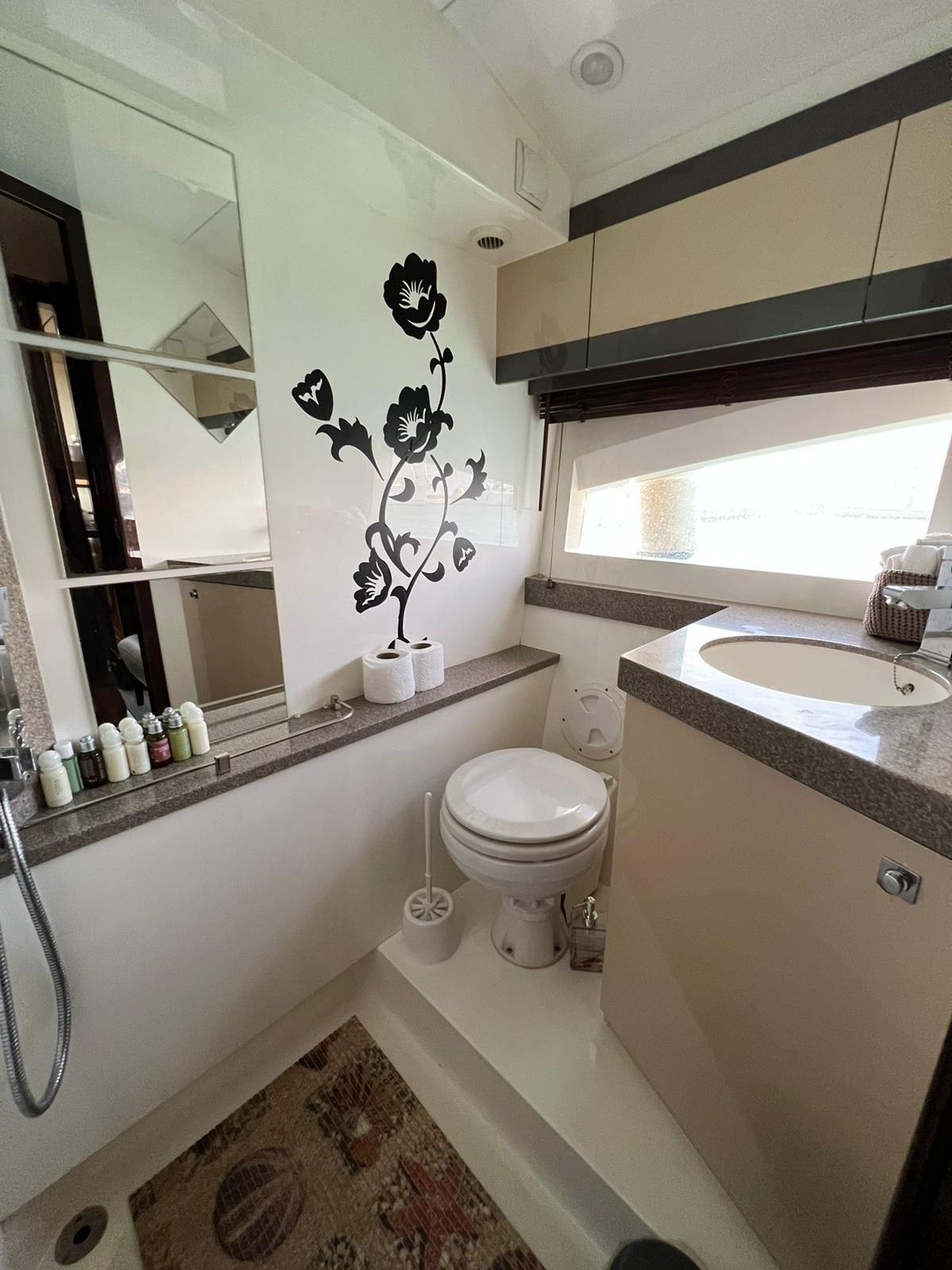 Galeon 385 HTS | Manoli