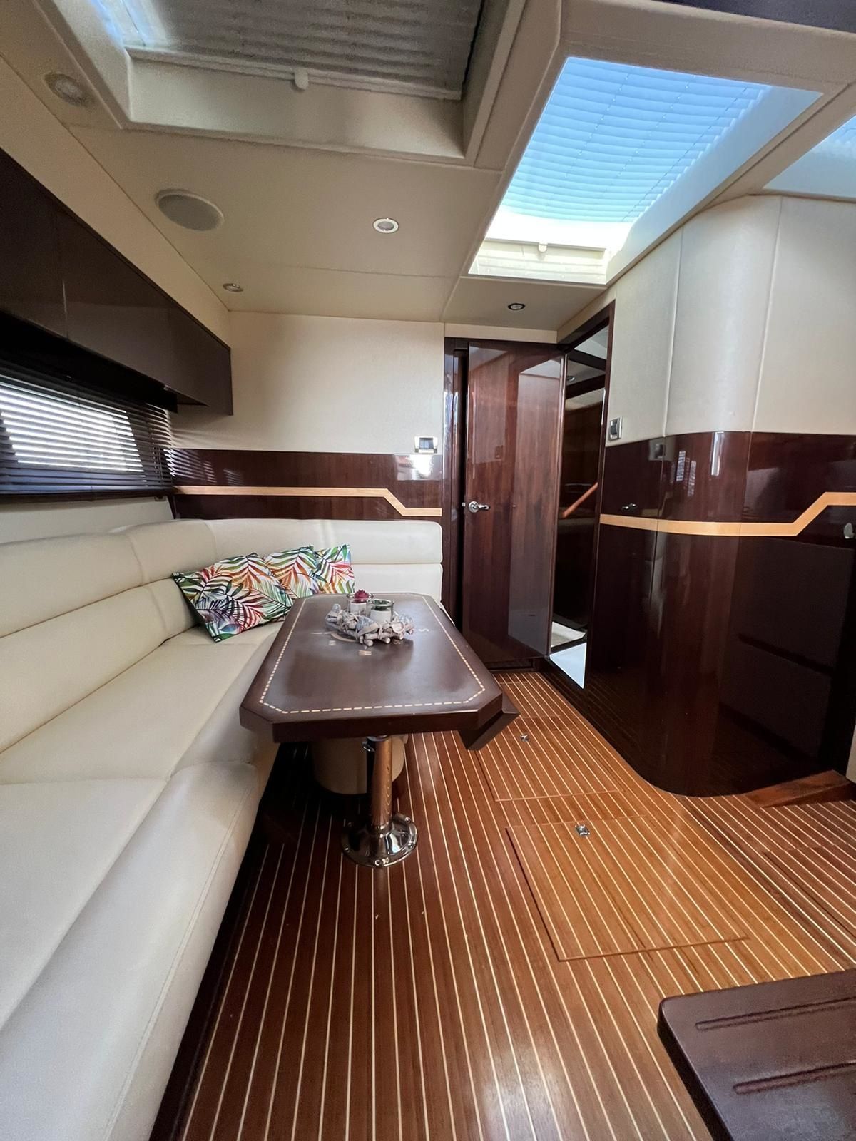 Galeon 385 HTS | Manoli