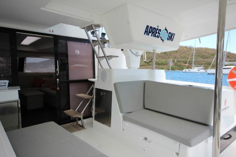 Fountaine Pajot Saba 50 | Apres Ski