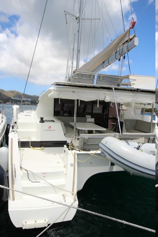 Fountaine Pajot Saba 50 | Apres Ski