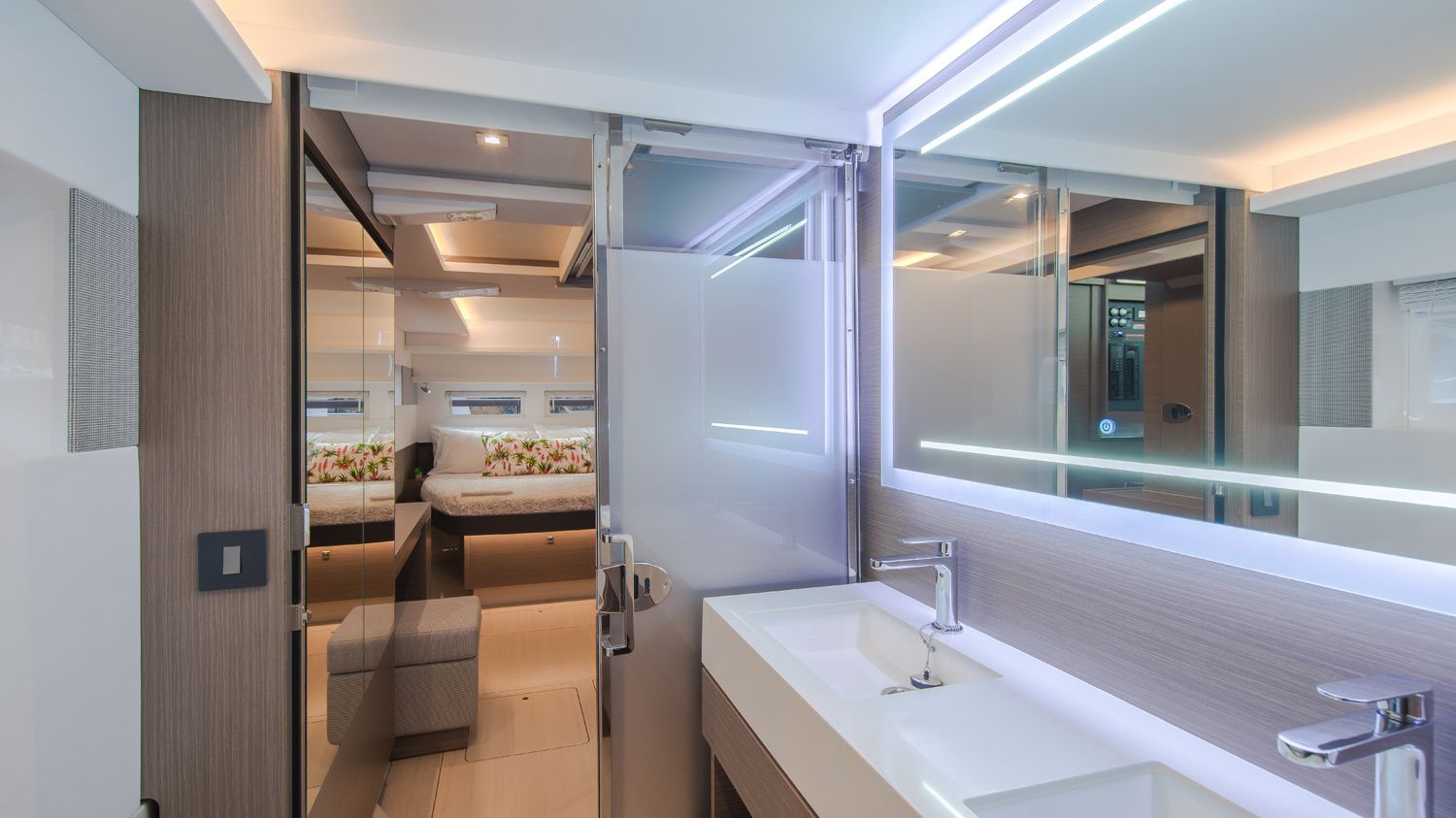 Leopard 46 | Moorings 22