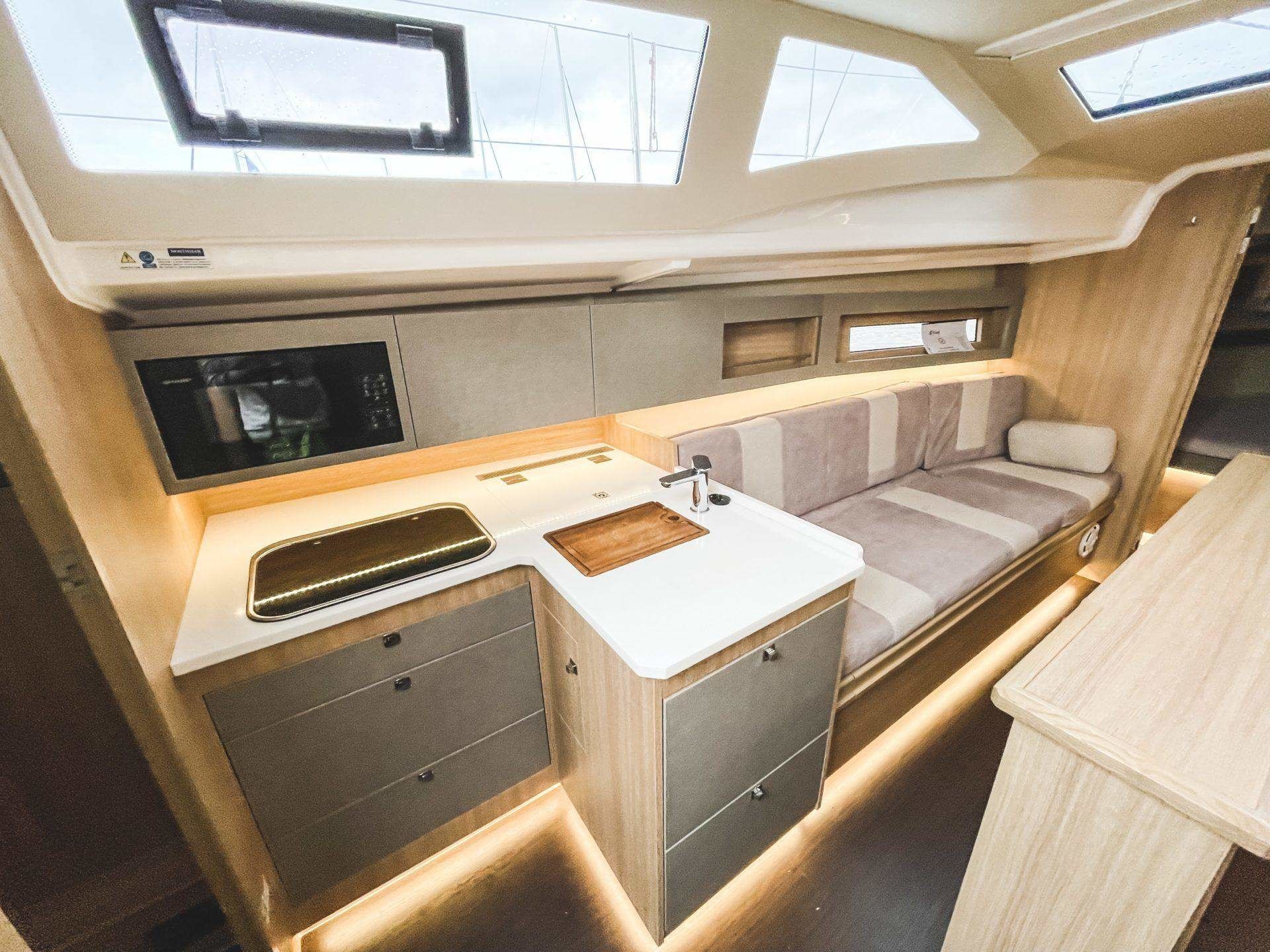 Northman Maxus 34 | Wyspa Pajecza