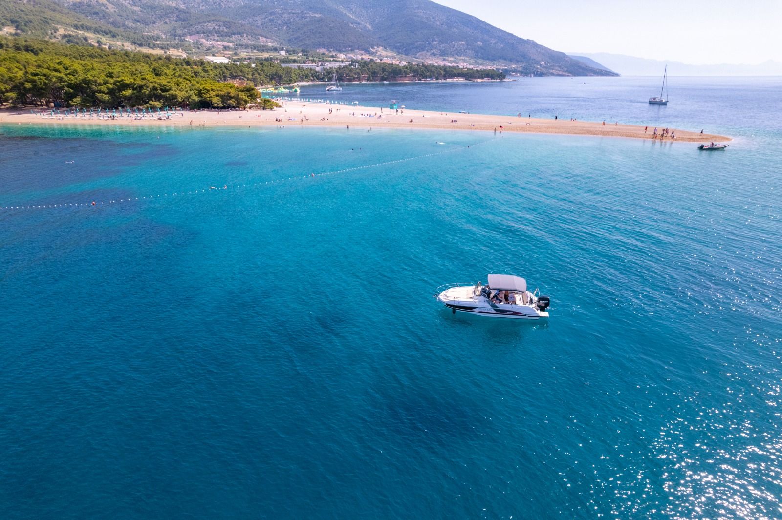 Beneteau Flyer 7.7 | Sundeck