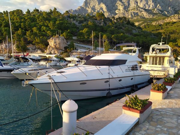 Sunseeker Manhattan 45 | Fly