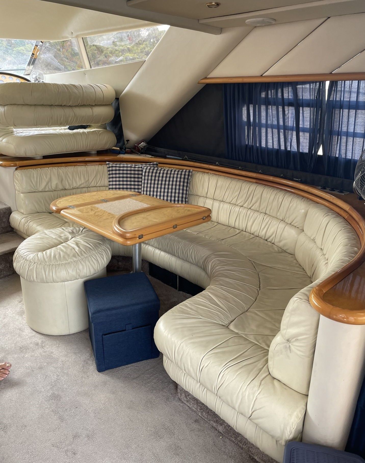 Sunseeker Manhattan 45 | Fly