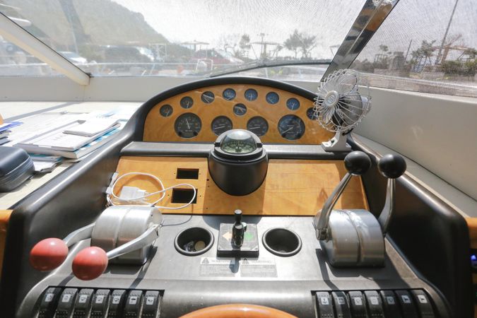 Sunseeker Manhattan 45 | Fly