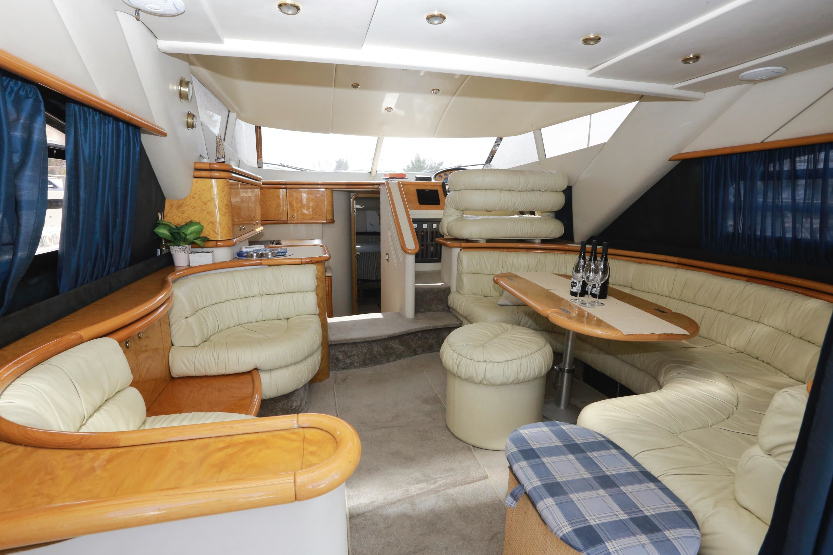 Sunseeker Manhattan 45 | Fly