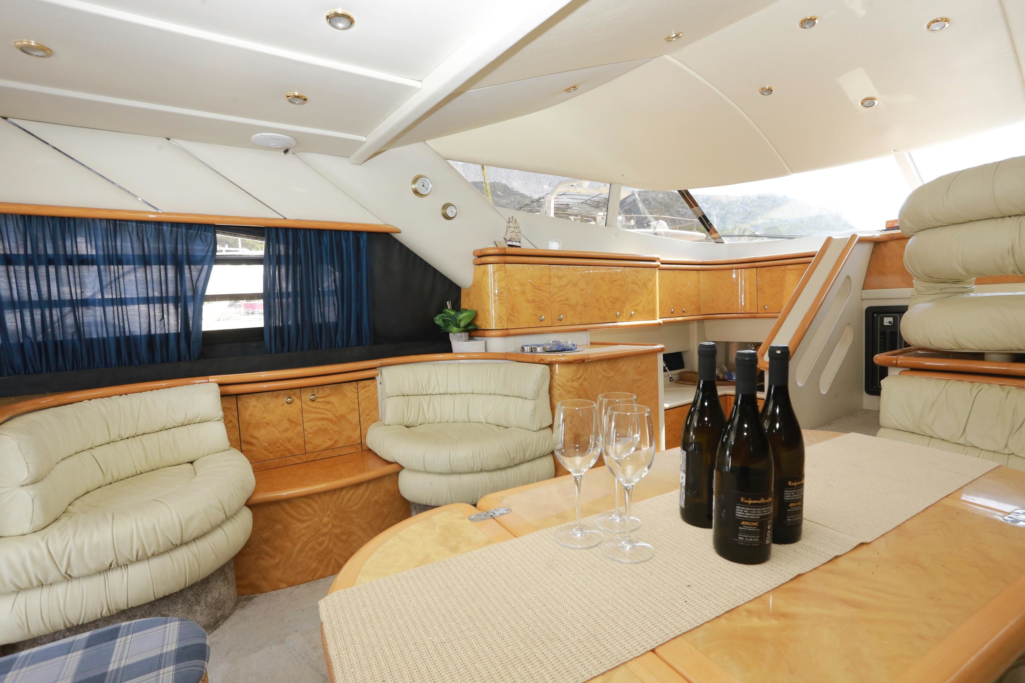 Sunseeker Manhattan 45 | Fly
