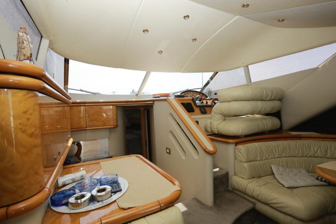 Sunseeker Manhattan 45 | Fly