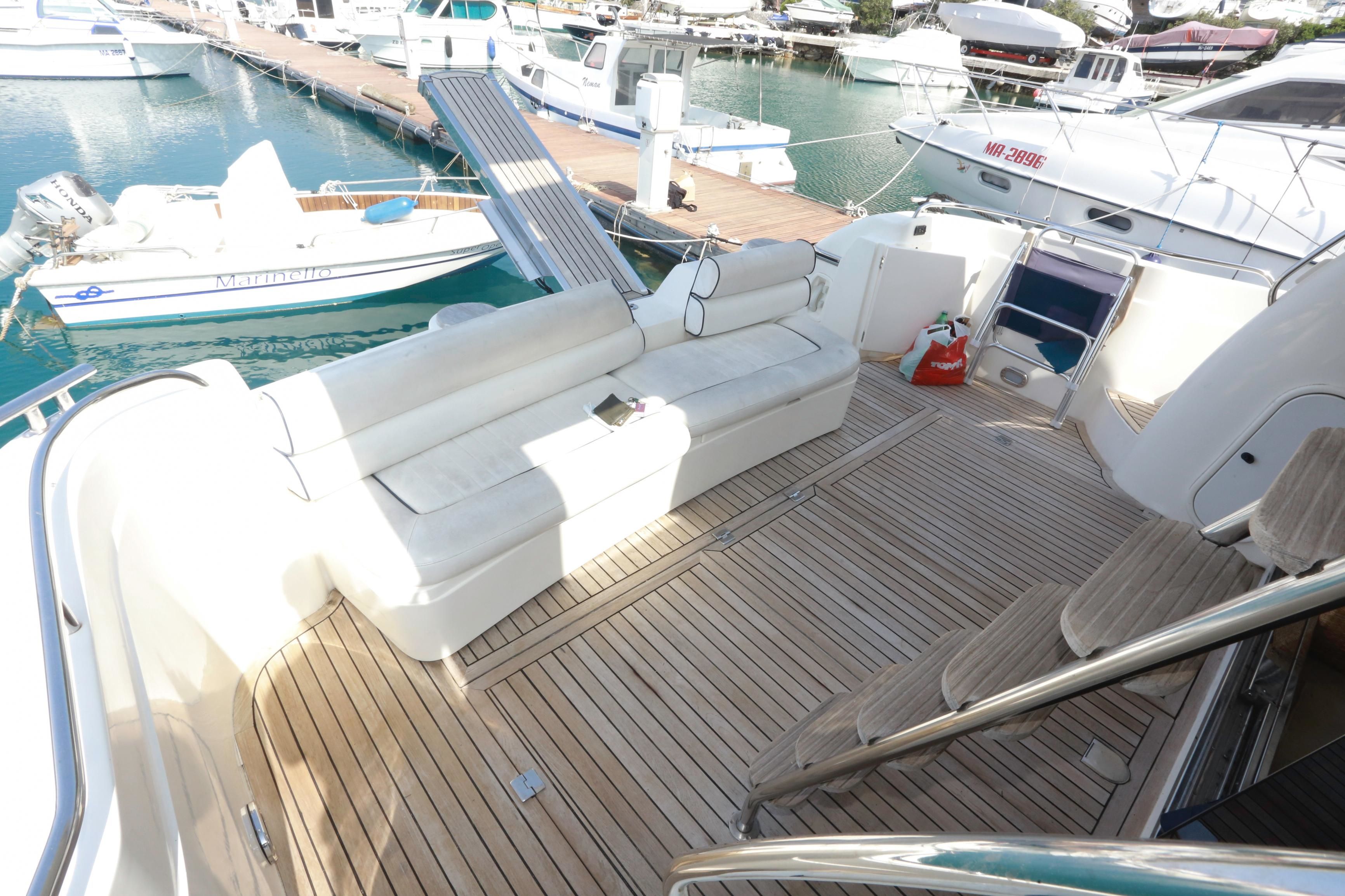 Sunseeker Manhattan 45 | Fly