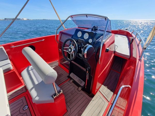 Nuva Yachts 6 | Ironman