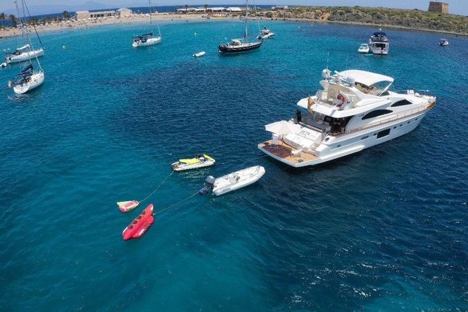 Astondoa 72 | Mayte 4