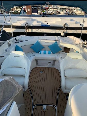 Rinker 246 CB | Azure