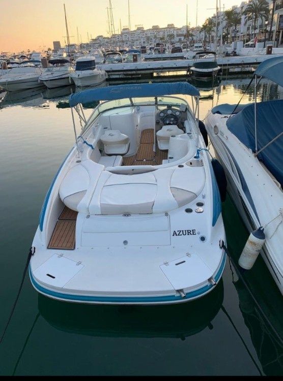 Rinker 246 CB | Azure