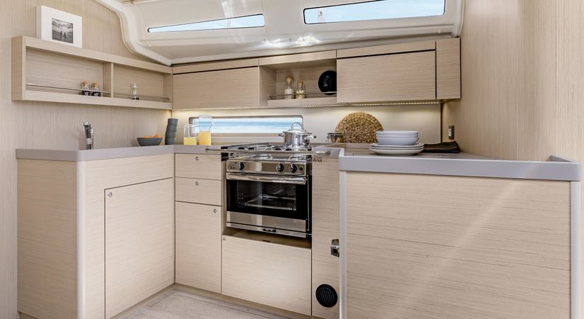 Beneteau Oceanis 40.1 | Leonora 2