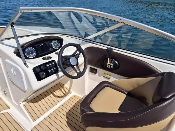 Bayliner 249 SD | Fantom