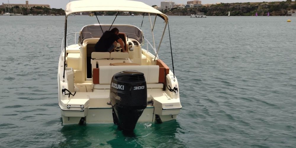 Invictus 270 | Chalu