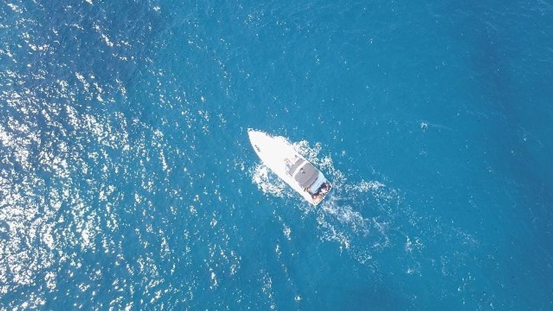 Cruiser Yachts 44.5 | Gaps