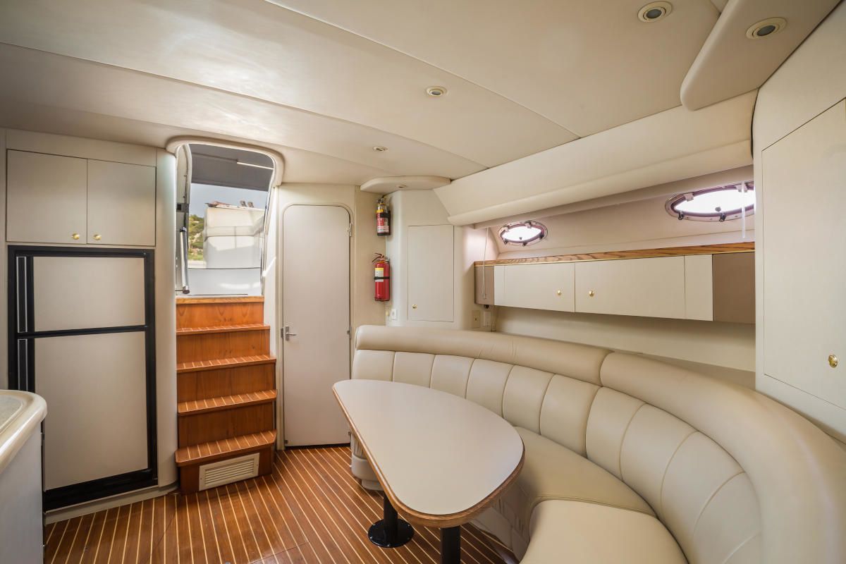 Cruiser Yachts 44.5 | Gaps