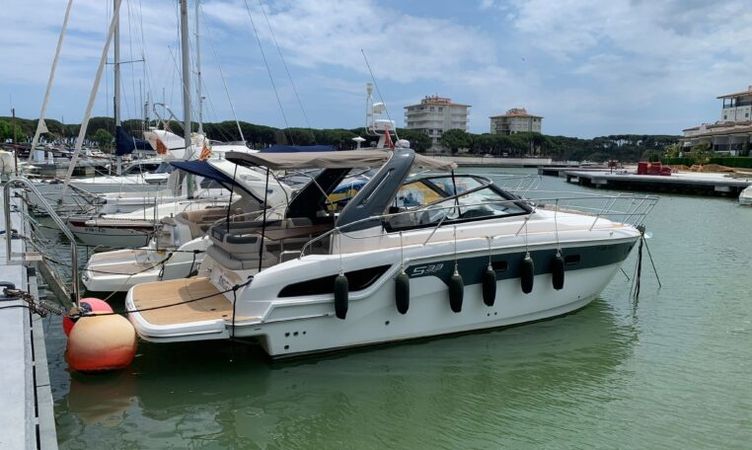 Bavaria S33 Open | Sunrise 1