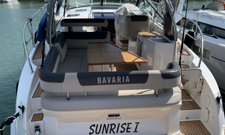 Bavaria S33 Open | Sunrise 1