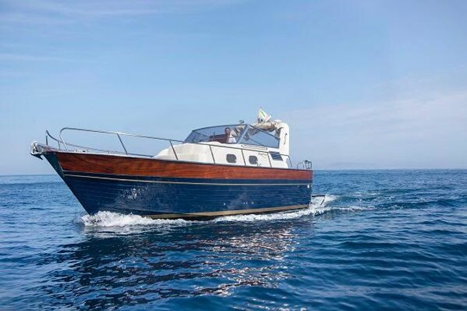 Apreamare 10 | Giulia