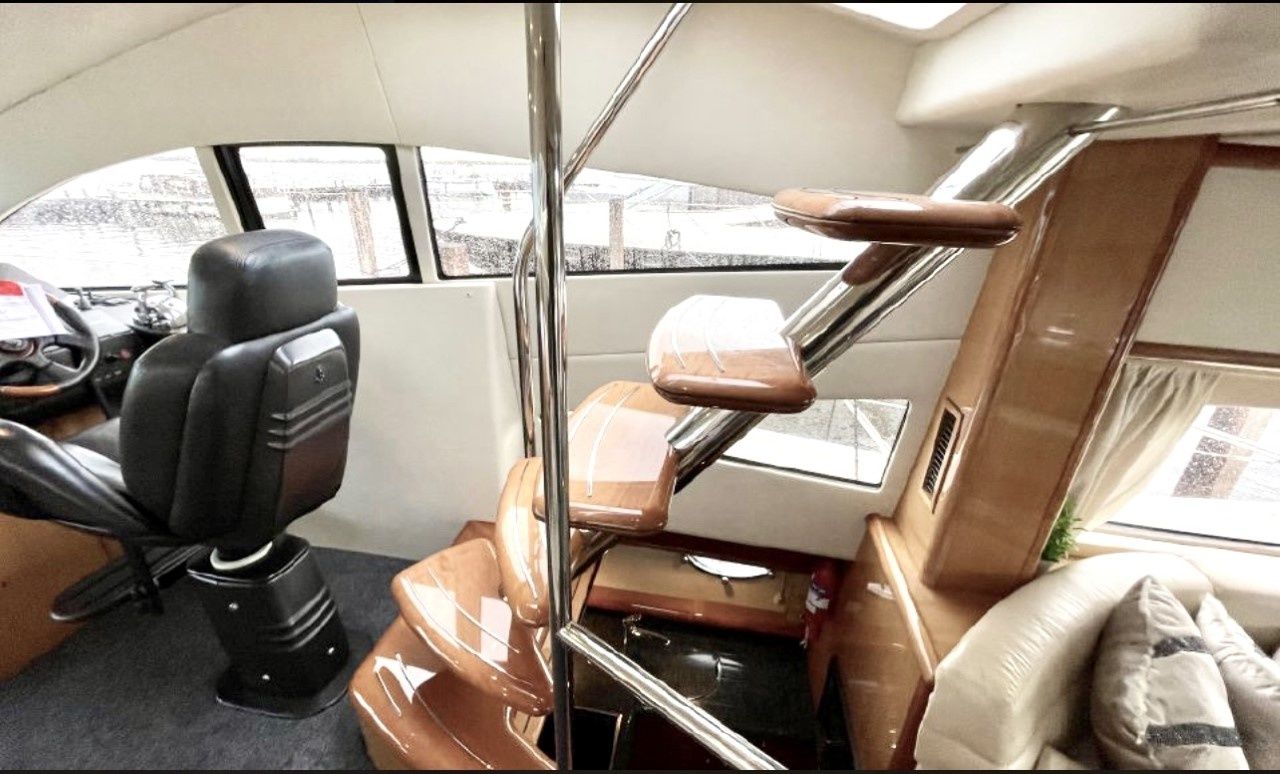 Sunseeker Manhattan 56 | Calle Larga