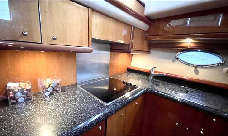 Sunseeker Manhattan 56 | Calle Larga