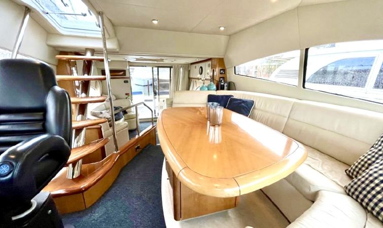 Sunseeker Manhattan 56 | Calle Larga