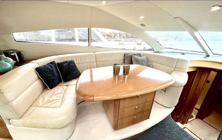Sunseeker Manhattan 56 | Calle Larga