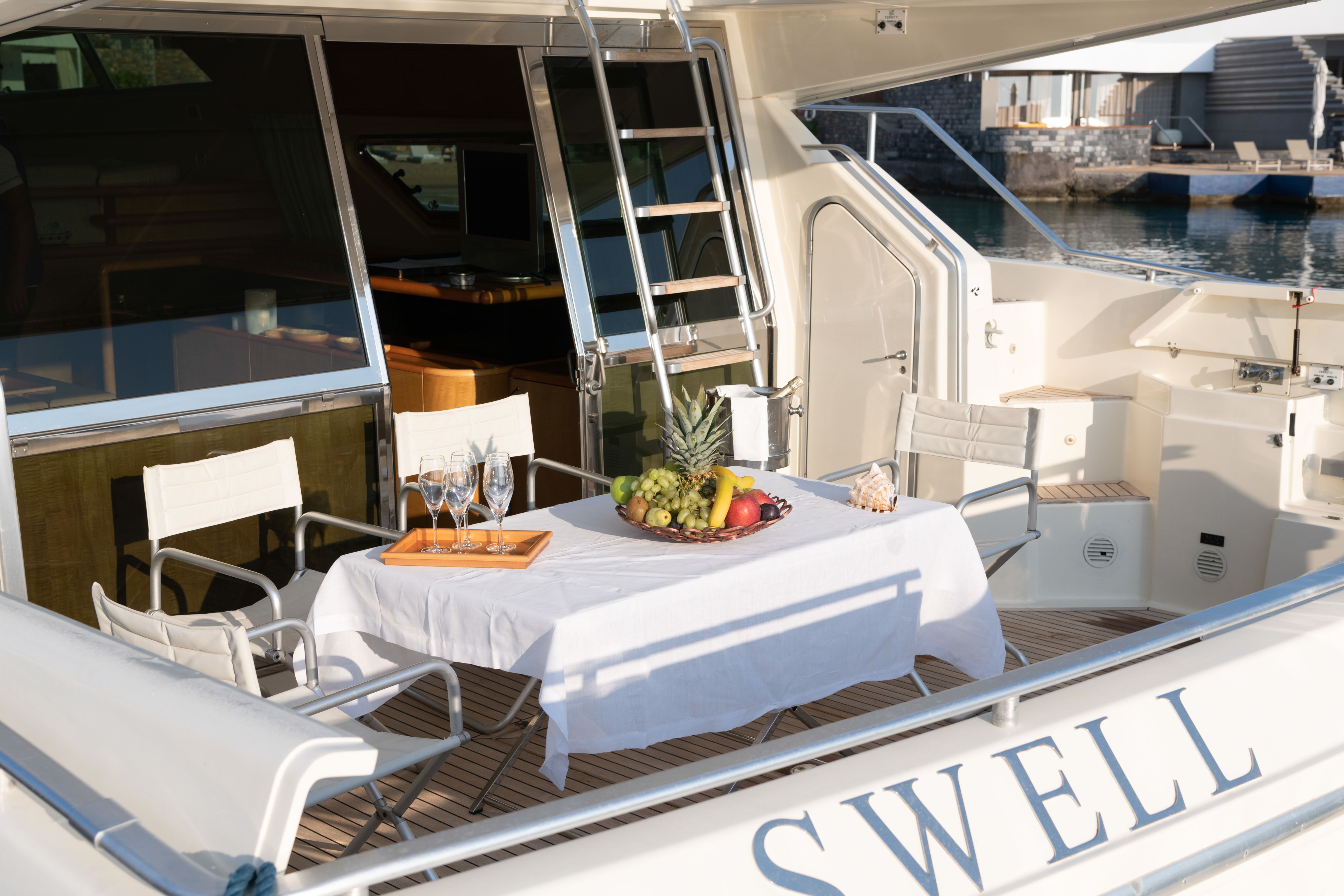 Ferretti 60 | Swell
